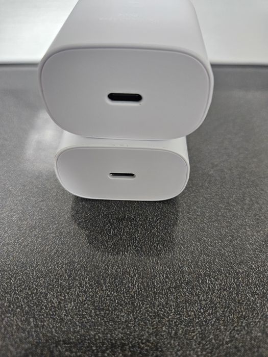 Adaptor încărcător original Samsung NOU

Pretul afișat este fix fix.