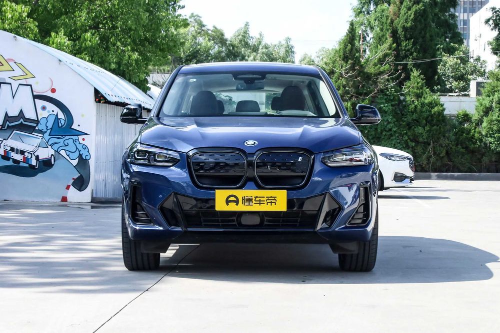 BMW IX3 CIP Tashkent(Abozor)