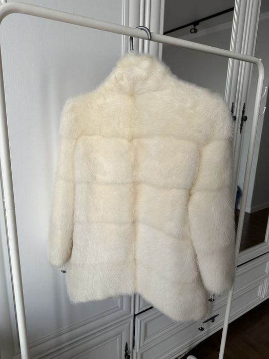 Продам норковую шубу