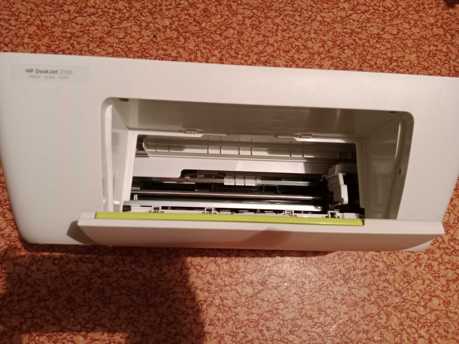 Принтер/сканер HP DeskJet 2130 продам