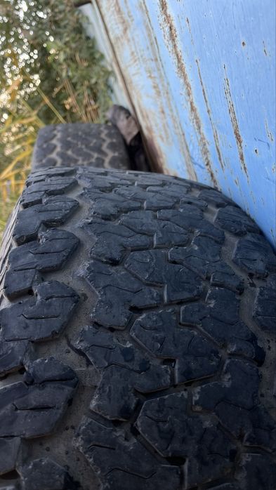 MAXXIS worm-drive 275/70 r16
