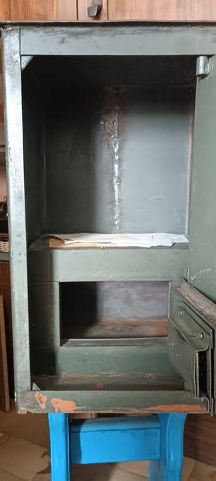 Сейф стальной продам