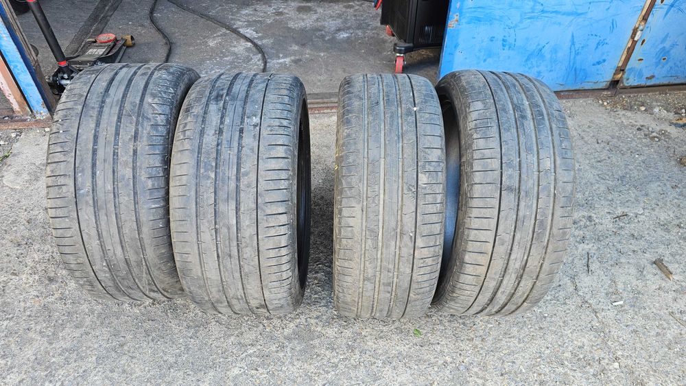 Летни гуми спорт пакет  Pirelli P Zero run flat  315/35/21 и 275/40/21