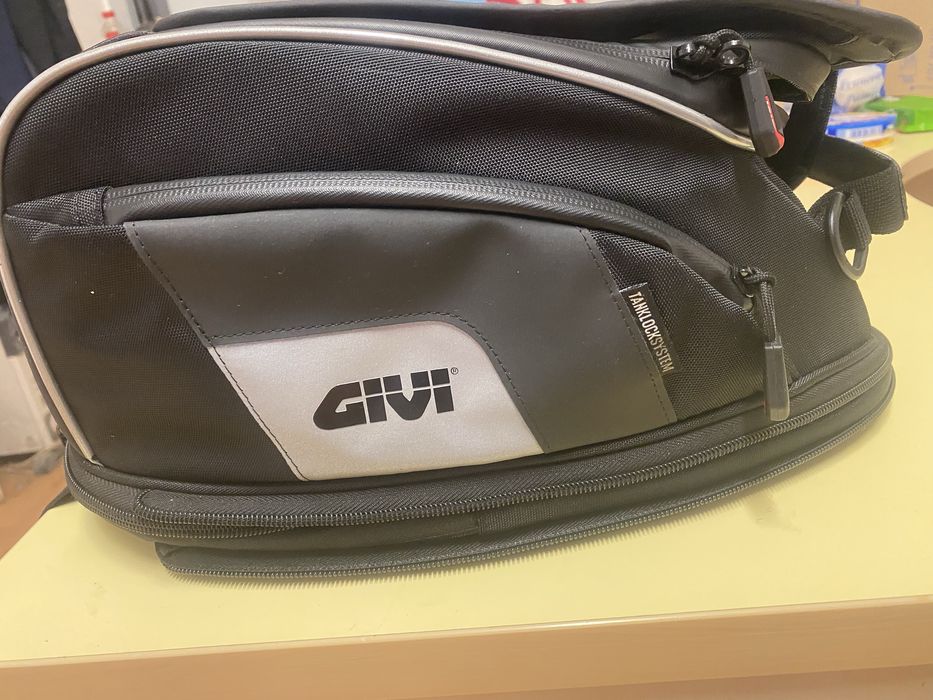 Tankbag geanta rezervor Givi