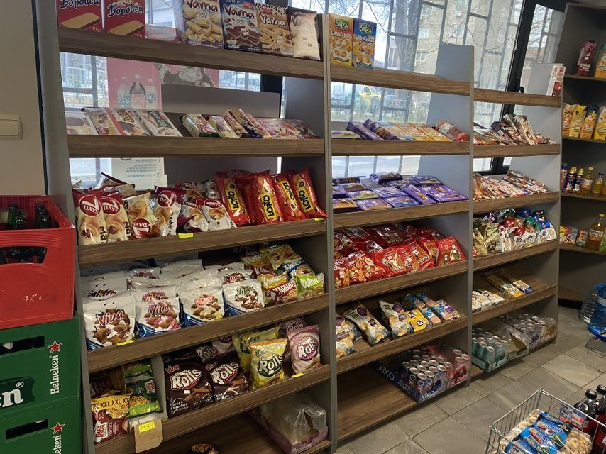 Обзавеждане за магазин