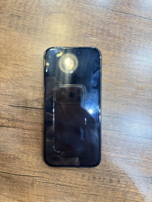 Iphone 15 pro , 256 gb