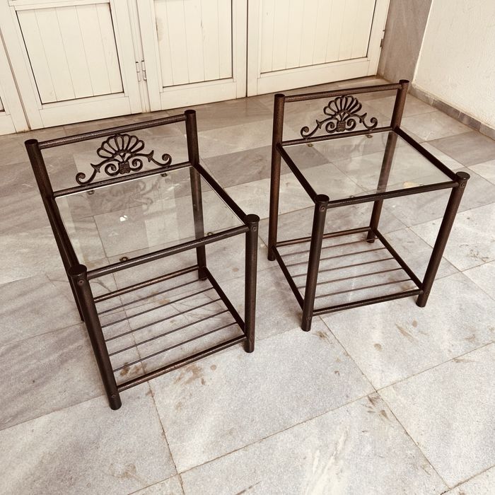 Комплект 2 метални масички от 90-те със стъклен плот