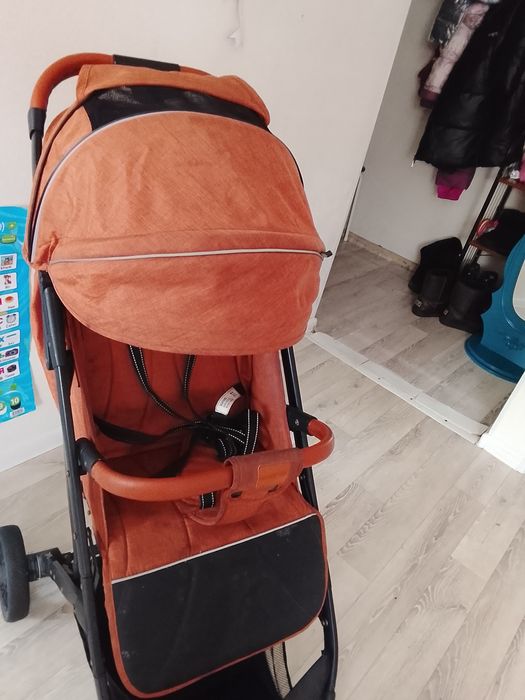 Летняя прогулочная коляска