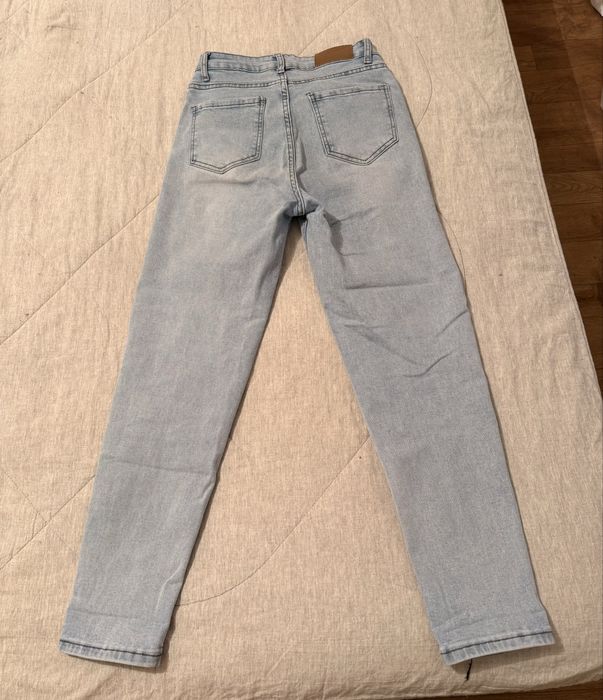 Джинсы весна/лето