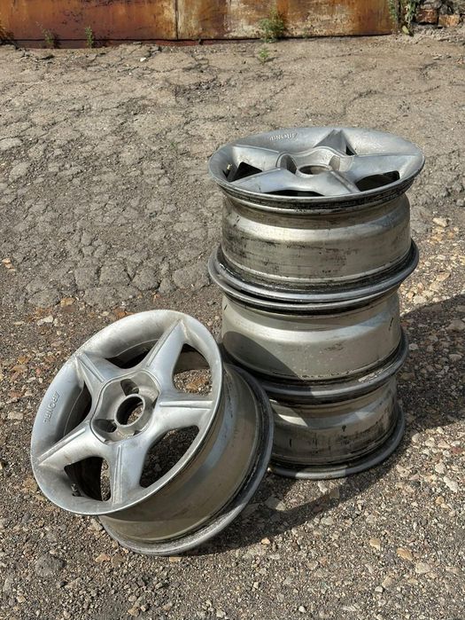 Продам Диски от Audi r15