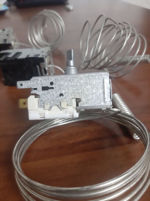 Термостат для холодильников