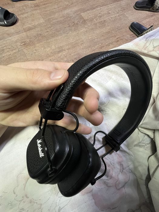Marshall V наушники