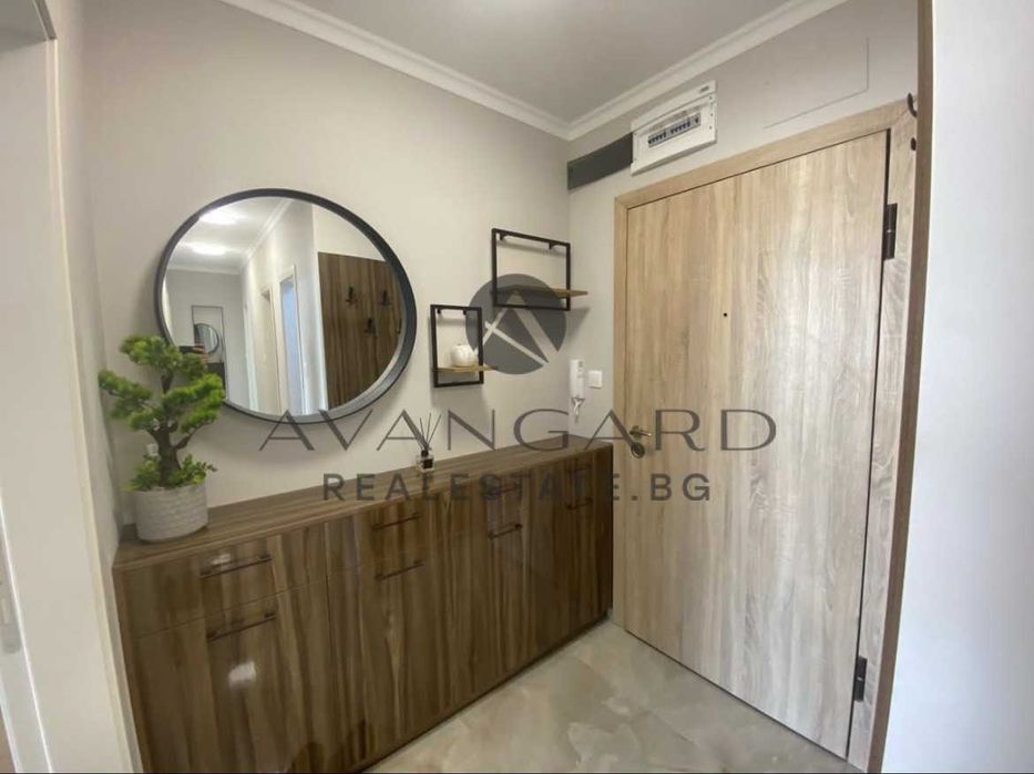 Продава се Тристаен апартамент в Пловдив, Център - 100 кв.м за 2180 €/кв.м - Снимка #9