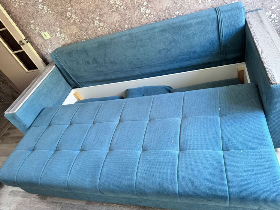 Продам диван б/у