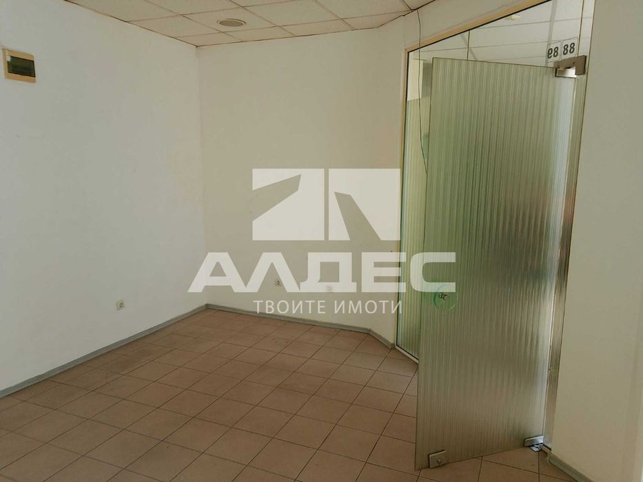 Продава се офис в Люлин 7!