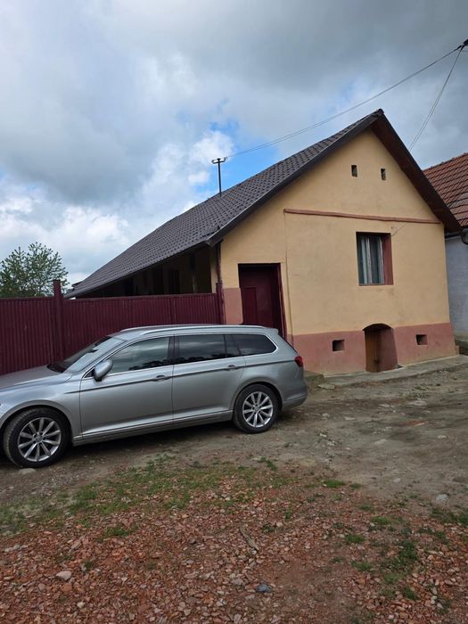 Casa de vanzare Salcau