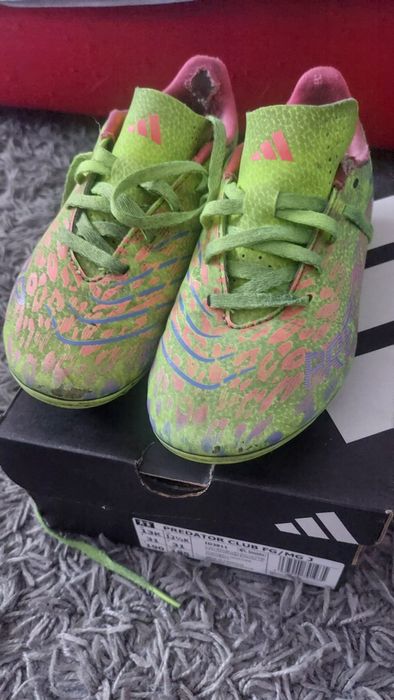 Ghete fotbal copii Predator