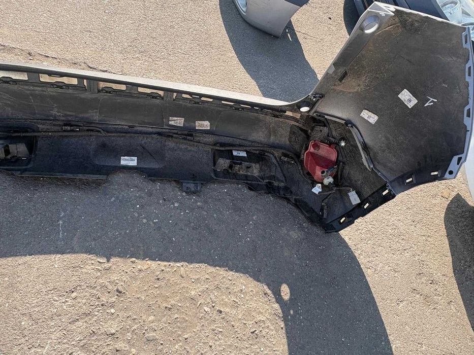 Bara spate pentru Peugeot 3008 din 2024