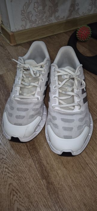 Кроссовки летние