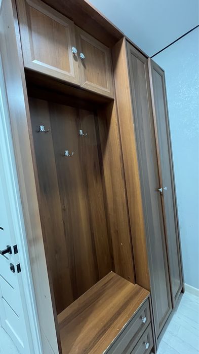 Продаю шкаф Б/У.