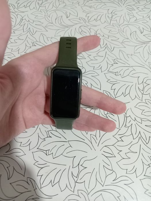 Huawei Band 6, без проверки