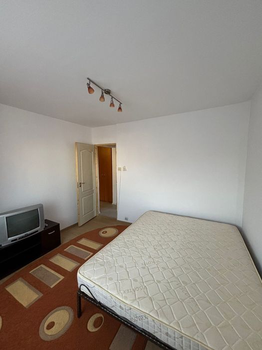 Închiriez Apartament 2 Camere Decomandat – Etaj 2 – Zona Dedeman, Alba Iulia