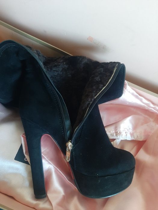 Отличные зимние сапоги