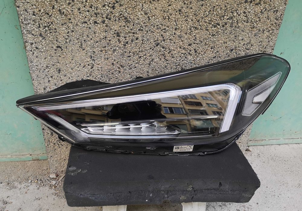 Оригинален Ляв Десен Хюндаи Туксон  Hyundai Tucson Feis FullLed Matrix
