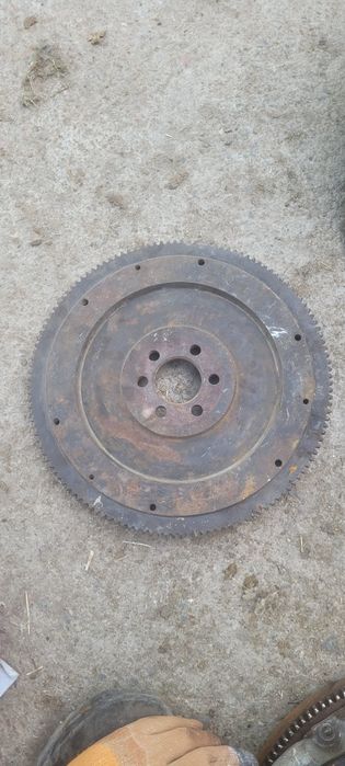 Продается маховик на гольф 1.3