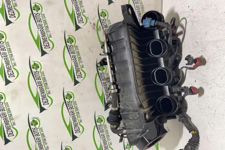 galerie admisie Alfa Romeo 145 2000 1.6 MT (120 hp)