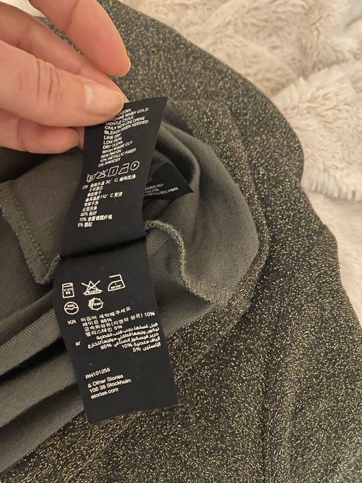 Рокля & Other stories масленозелен цвят