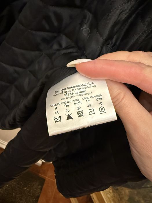 Весеннее пальто на одной пуговице . В идеале .