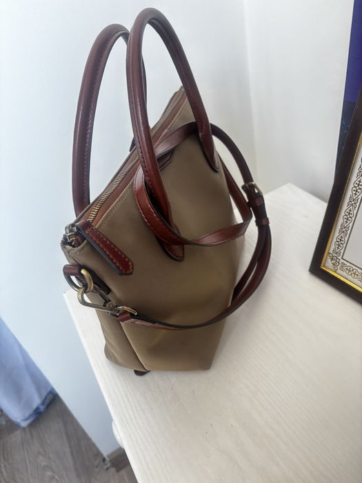 Продаю сумку среднего размера