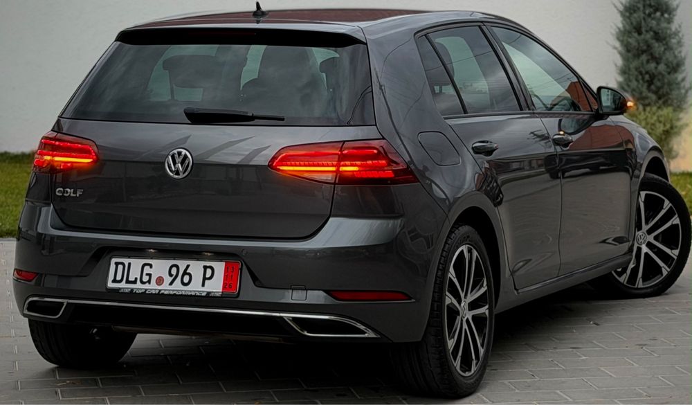 VOLKSWAGEN Golf 2020 — imagine 4