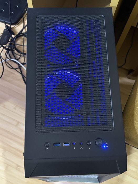 PC+perfierice+monitor 75hz– i5-11400F, GTX 1650, SSD 250GB + HDD 1TB