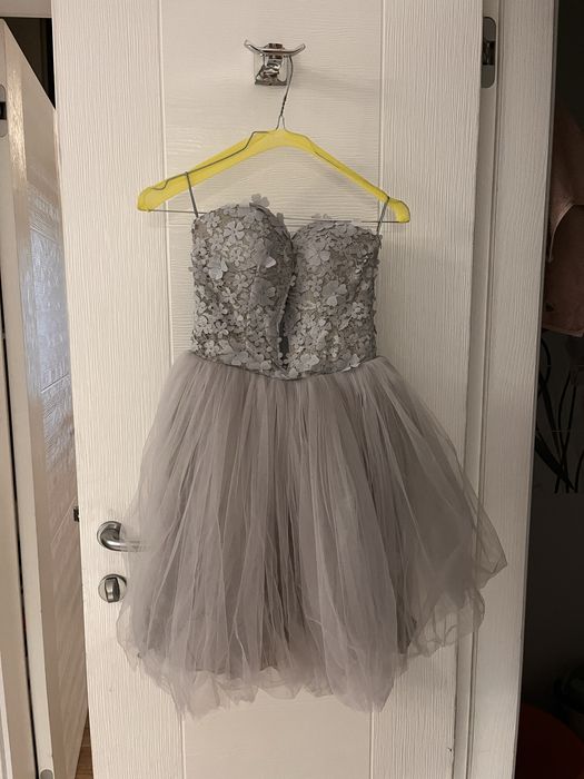 Официална къса рокля