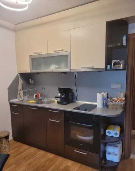 Продава се Тристаен апартамент в Плевен, Идеален център - 120 кв.м за 1259 €/кв.м - Снимка #4