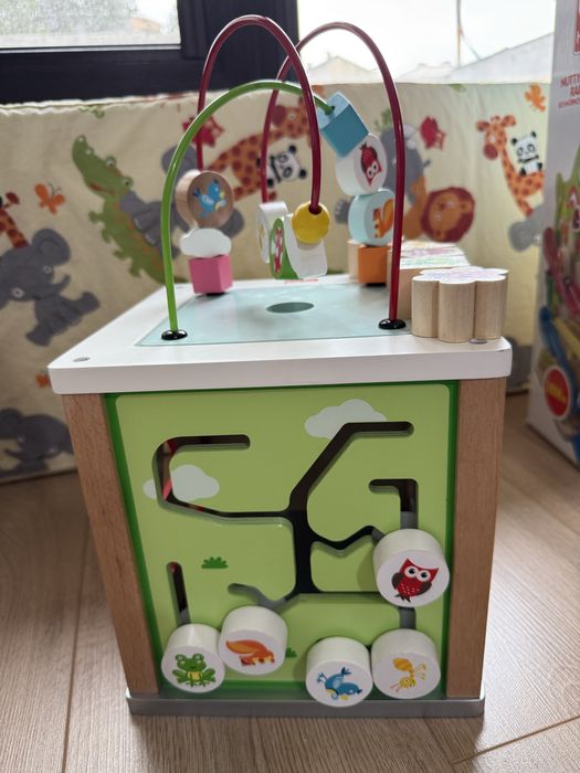 Дървен додактически куб Lenin