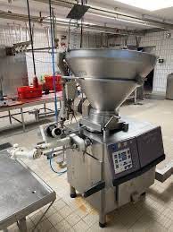 Шприц вакуумный Handtmann VF 200