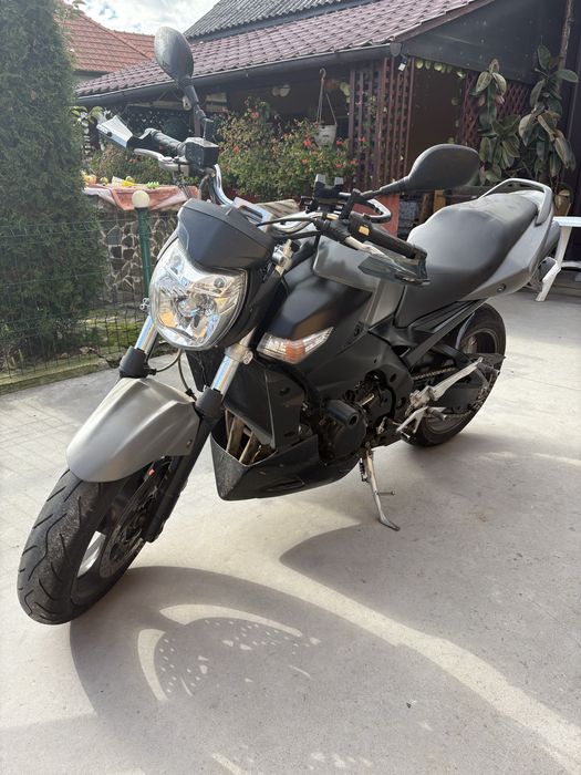 Suzuki GSR600 – întreținută foarte bine, kit lanț nou, motor impecabil