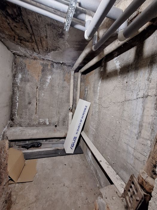 Дава се под наем Склад в ж.Южен парк - 4 кв.м за 51 € - Снимка #2