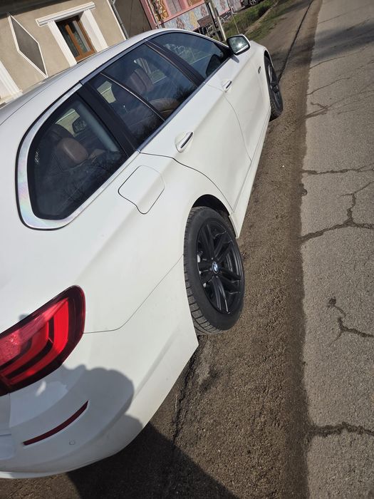 BMW 5 Series 2013 — imagine 5
