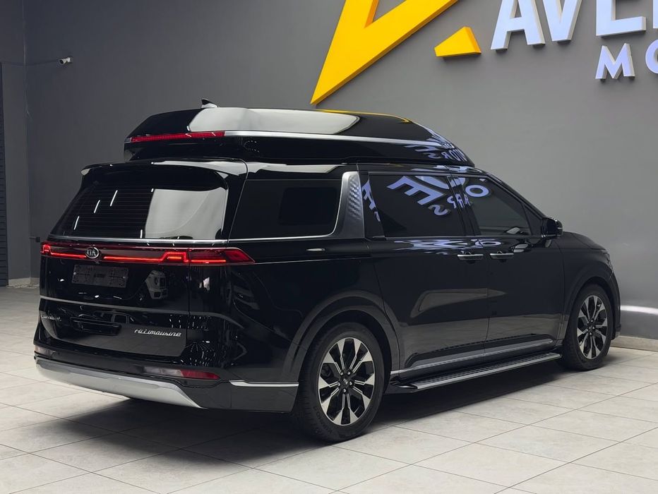 Продается KIA Carnival Hi Limousine