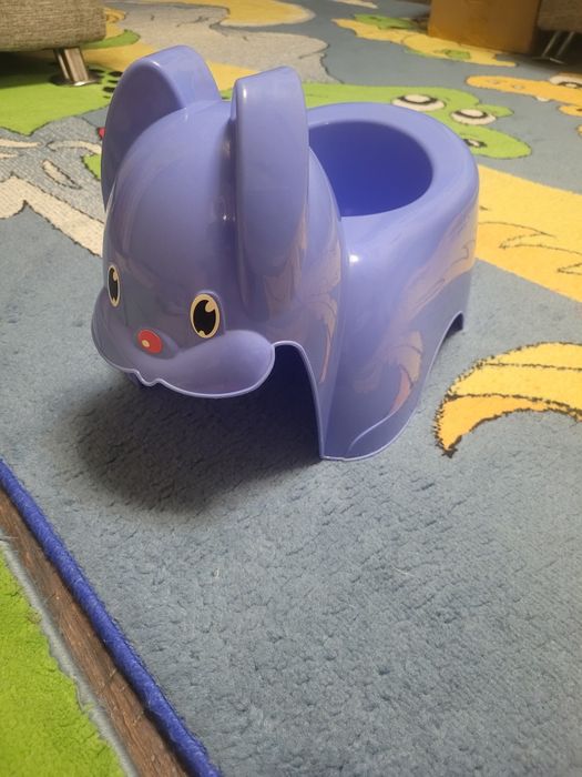 Продам детский горшок