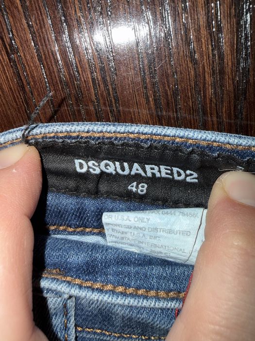 Blugi dsquared2 barbati ripped