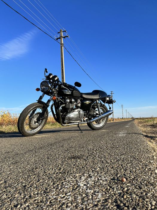 Vand Triumph Thruxton 900 caffe racer an 2015