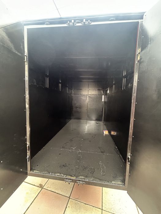 Продам прицеп новый