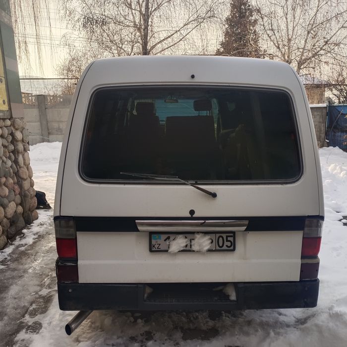 Продается Мазда бонго на ходу