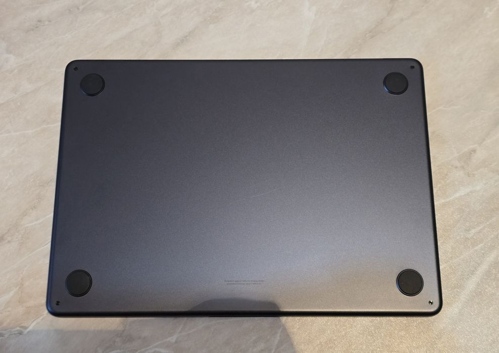 MacBook Air 13 M4 24/512