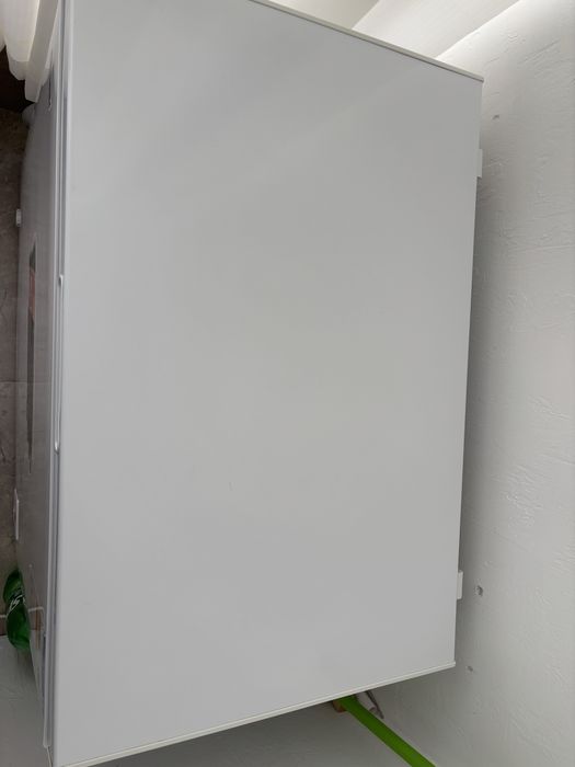 Продаю морозильную камеру